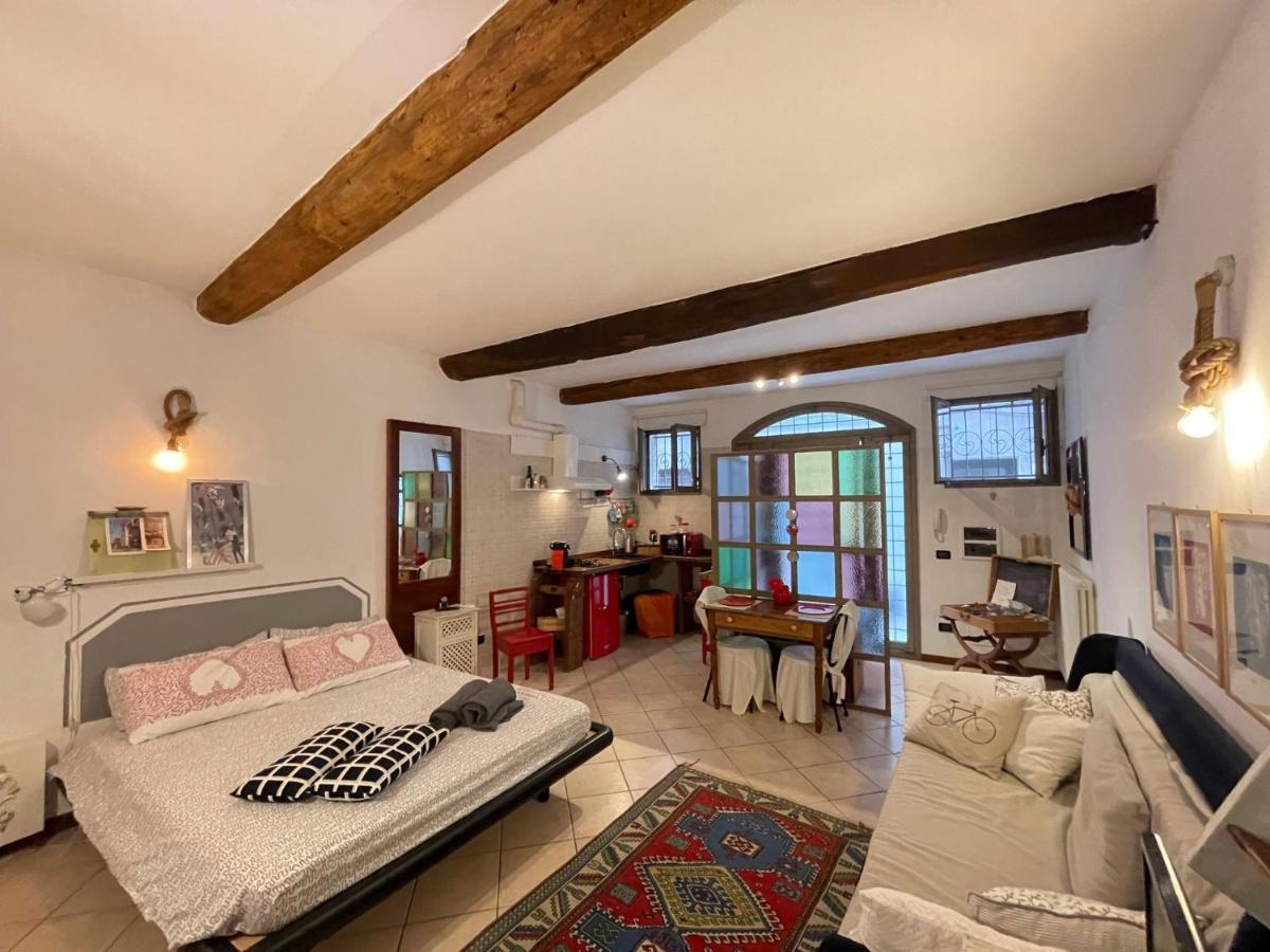 דירות פררה La Casa Degli Zii מראה חיצוני תמונה