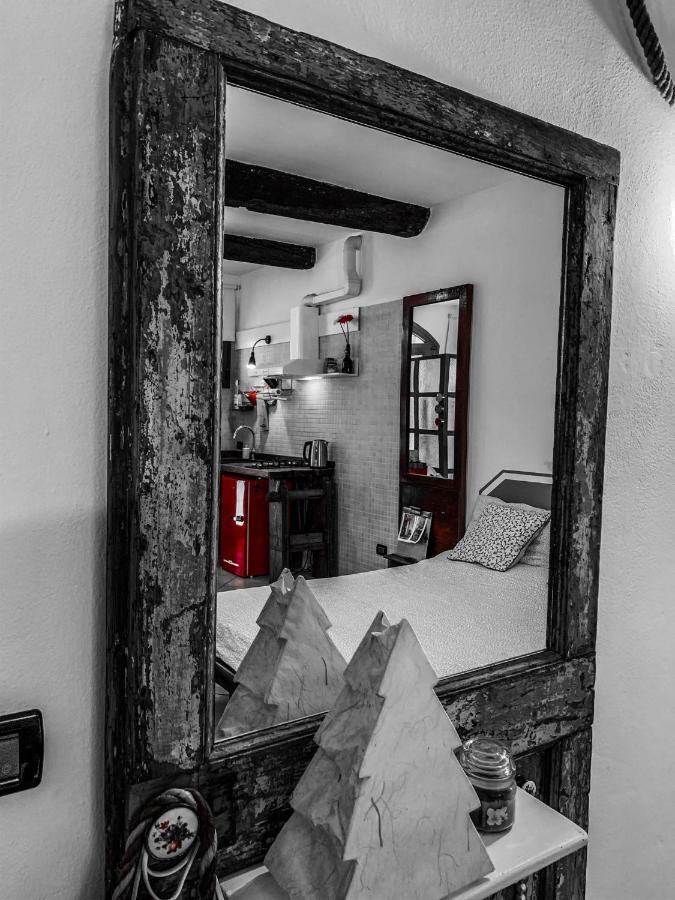 דירות פררה La Casa Degli Zii מראה חיצוני תמונה